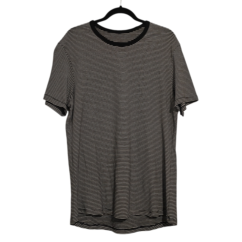 Lululemons Mens Stripped Crew Neck T-Shirt Size L